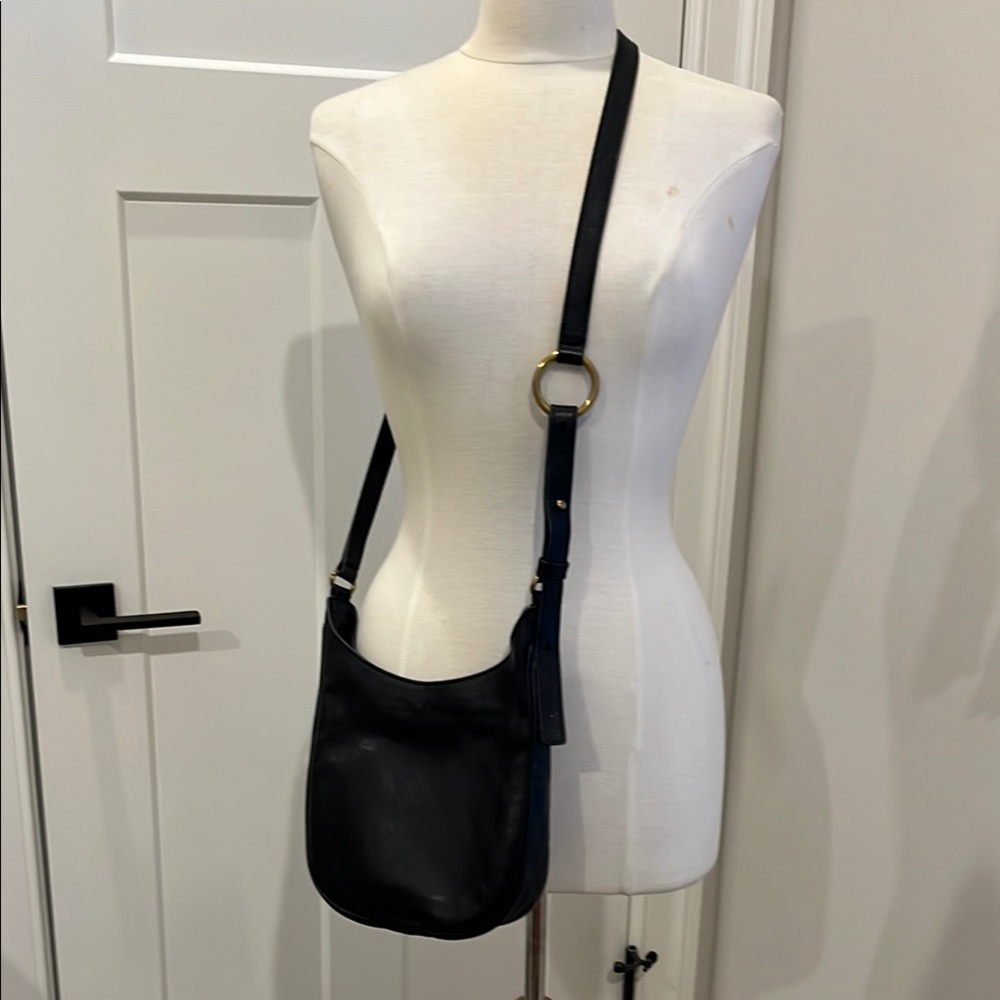 FRYE Elegant Black Crossbody Bag